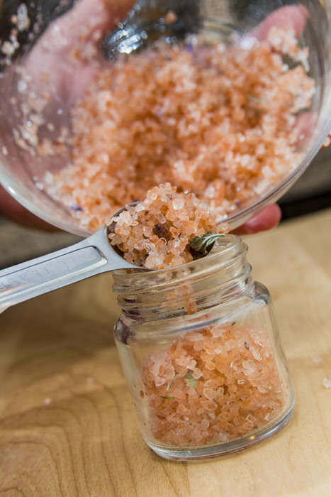 HomemadeGifts Infused Salt  (2)th