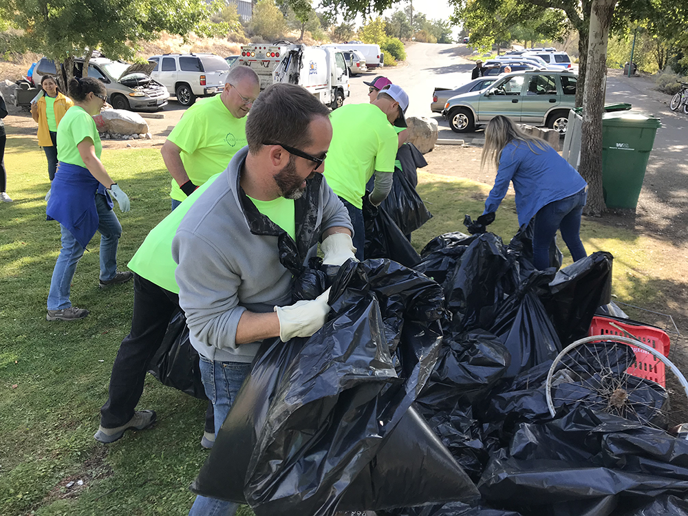 TMWA river cleanup day