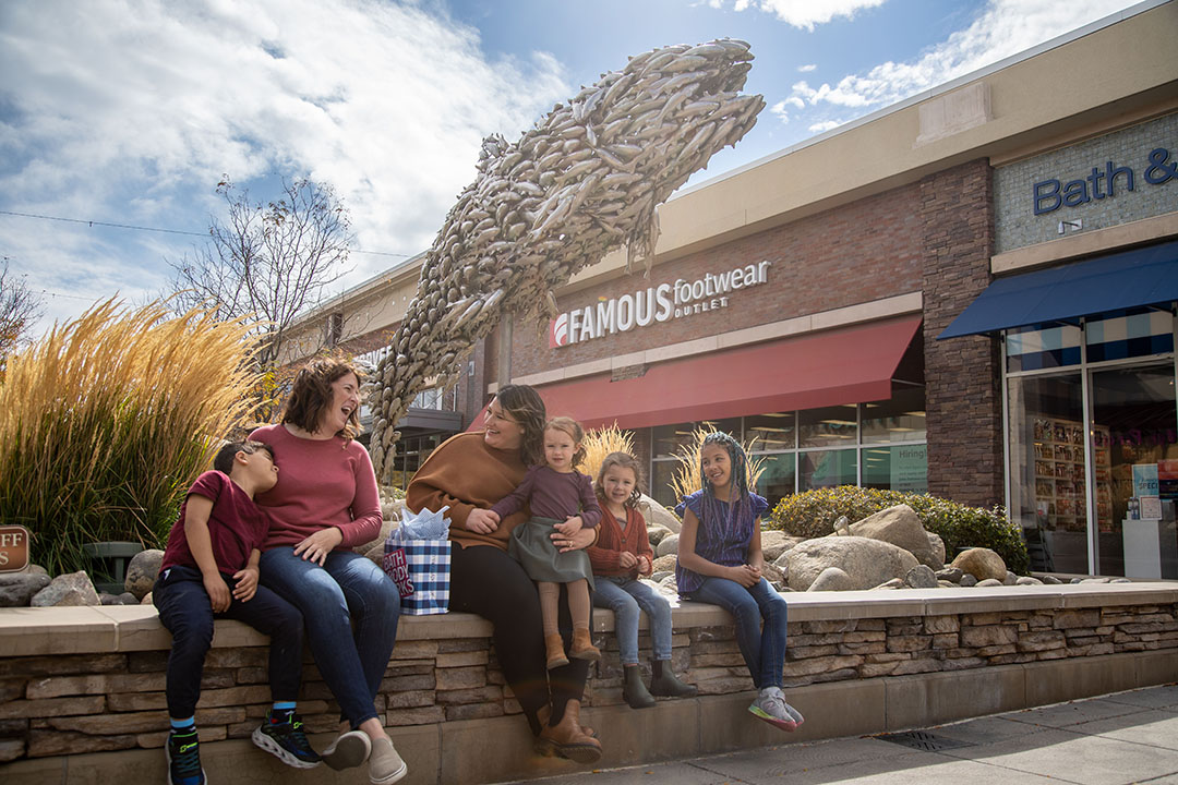 Legends Outlets adding outdoor community space, 2017