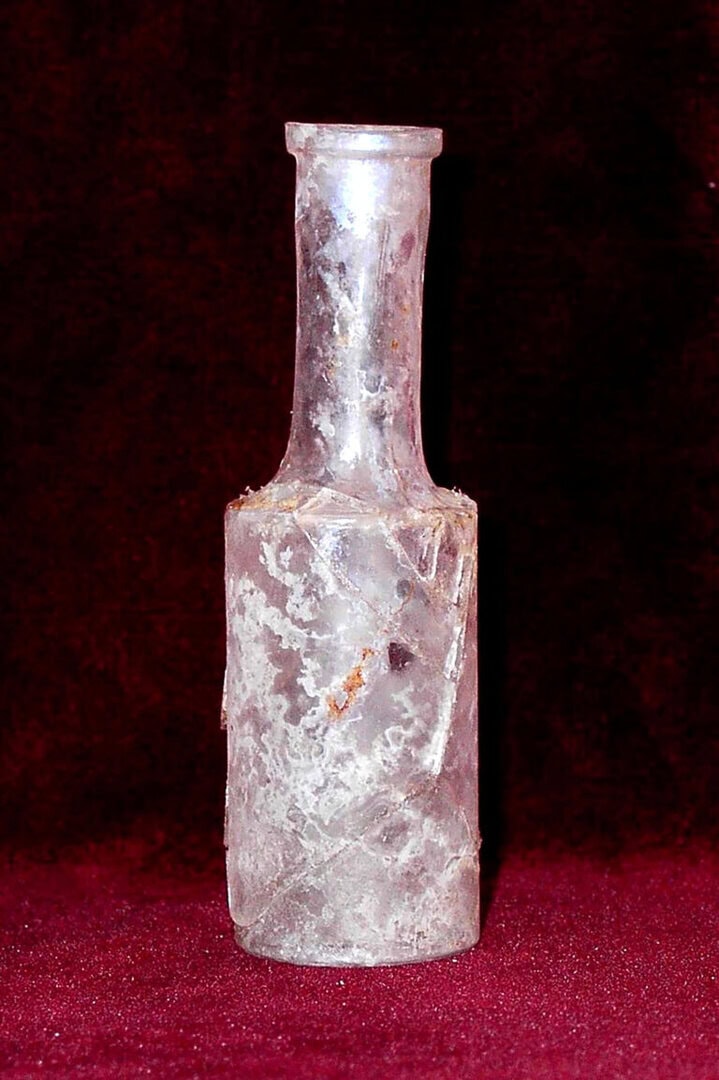 Boston saloon Tabasco bottle from McIlhenny Company Archives CAPTION: Close-up view of the reconstructed Tabasco bottle. Photo courtesy of the McIlhenny Co. Archives