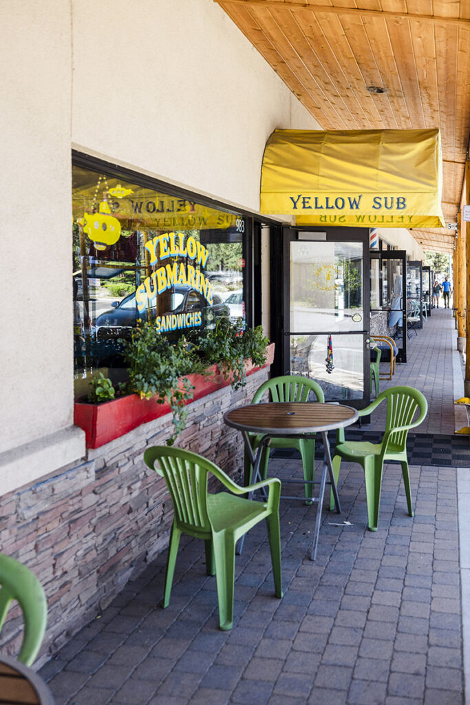 Exterior of Yellow Submarine in South Lake Tahoe