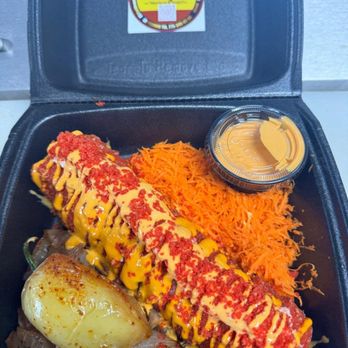 Golden Boy Maricos and Sushi Sports Bar