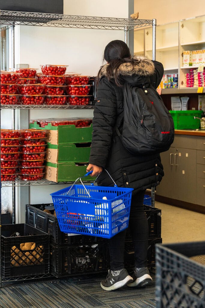 A student shops for necessities at Pack Provisions. Photo courtesy of University of Nevada, Reno